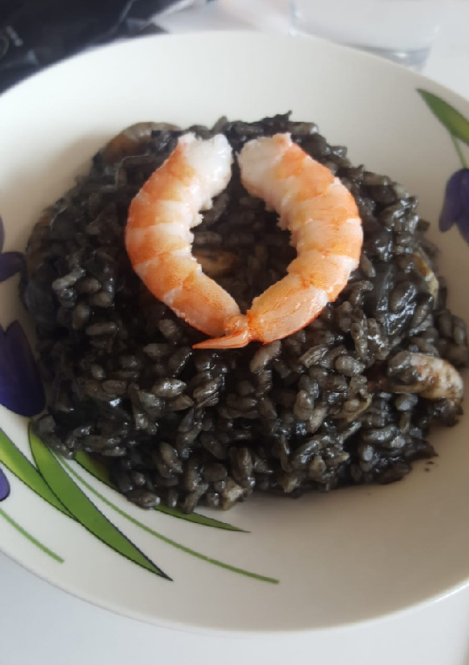 Una foto de Arroz negro