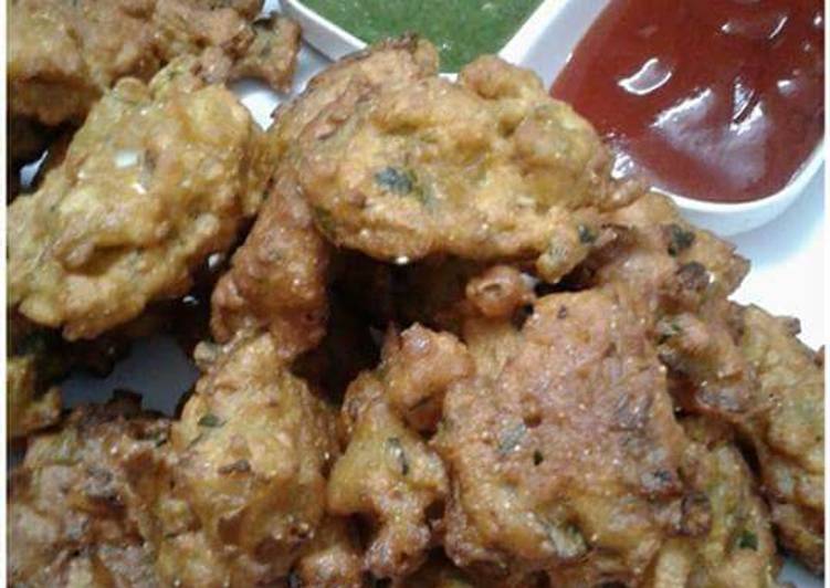 Step-by-Step Guide to Make Award-winning Crispy hot mix veggie pakodas  (fritters)