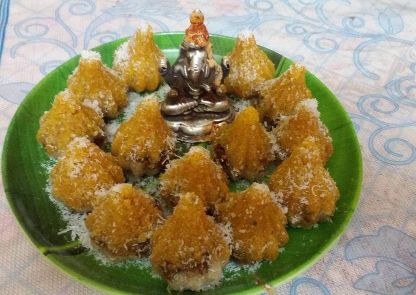 Coconut gulkand modak
