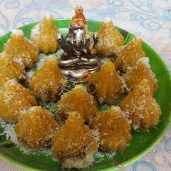 Coconut gulkand modak A picture of Coconut gulkand modak.