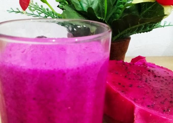 Resep Jus Buah Naga Yakult Oleh Yelvi Levani Cookpad