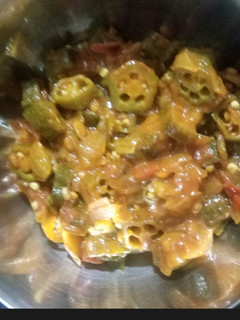 வெண்டைக்காய் கிரேவி செய்முறை முக்கிய புகைப்படம்