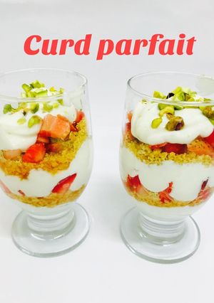 தயிர் பர்ஃபைட் (Thayir Parfait Recipe in Tamil) செய்முறை முக்கிய புகைப்படம்