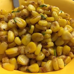 A picture of Boiled Sweet Corn.
