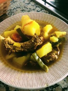 Una foto de Costillas guisadas en olla exprés