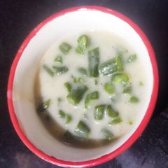 A picture of White Sauce French Beans.