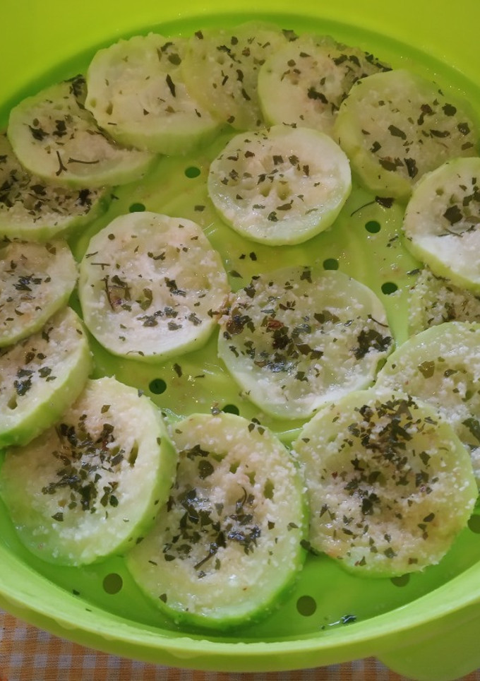 Una foto de Calabacín al Microondas o en Freidora de Aire (Airfryer)