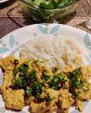 Pollo al curry con crema