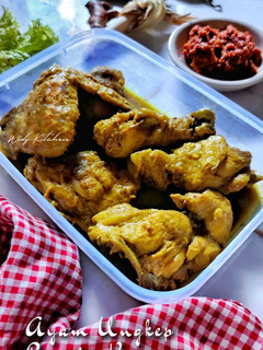 Foto resep Ayam Ungkep Bumbu Kuning