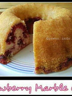 A picture of Strawberry Marble Cake.