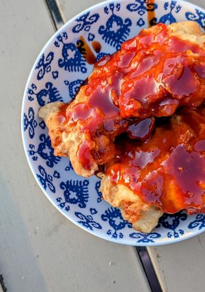 A picture of Korean Fried Chicken.