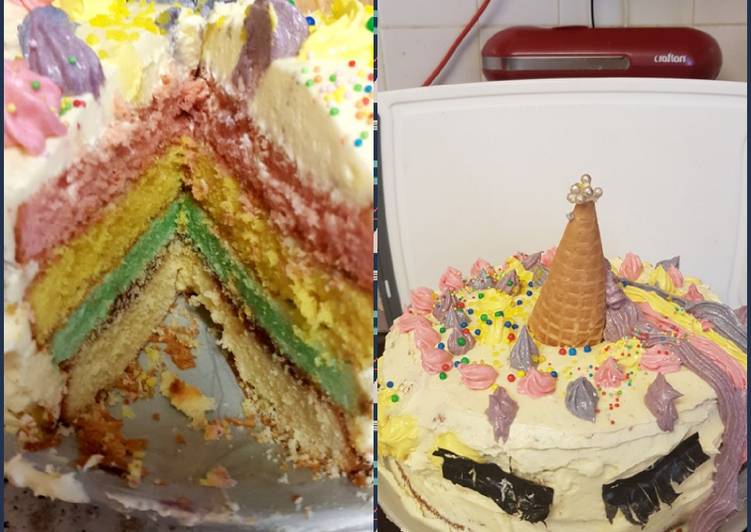 My Granddaughter and me made a Unicorn Cake 😉