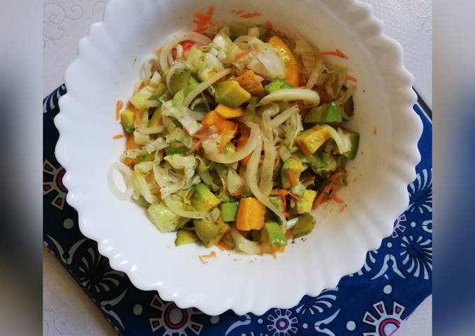 Mango avocado salad