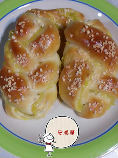 地瓜辮子麵包~甜麵包 的食譜成品照片