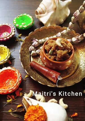 গাওয়া ঘি দিয়ে আটার হালুয়া (Atta halwa recipe in Bengali) রেসিপির প্রধান ছবি