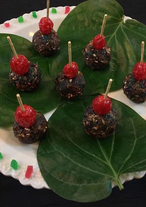 A picture of Crunchy paan balls.