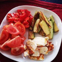 A picture of Vegetarian snack Lunch.