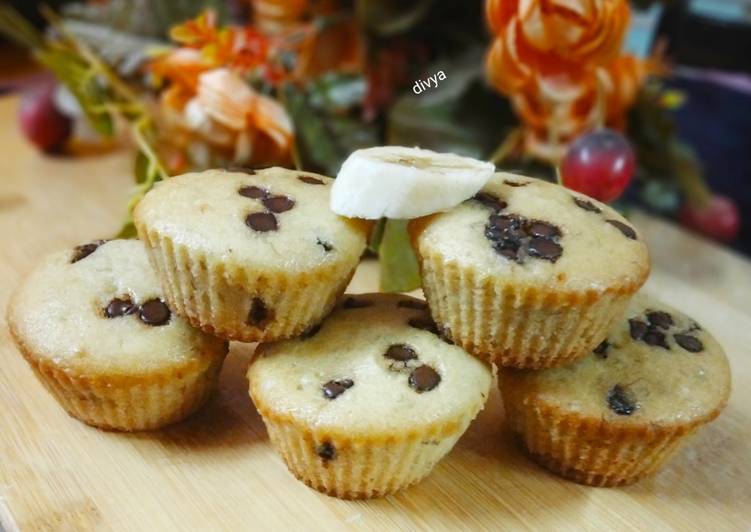 Step-by-Step Guide to Prepare Super Quick Homemade Moisturized Banana choco chip muffins
