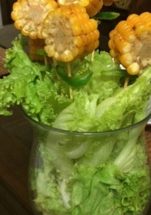 A picture of The Bouquet Salad.