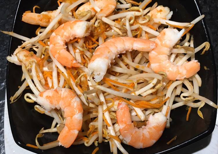 Maniere simple a Preparer Prefere Salade de germes de soja aux crevettes 🍤