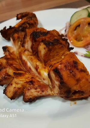 A picture of Yummy Chicken Tikka.