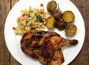 Foto resep Roasted Chicken with Rosemary Potatoes and Quinoa Salad