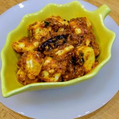 A picture of Aachaari Paneer (Pickled Paneer).