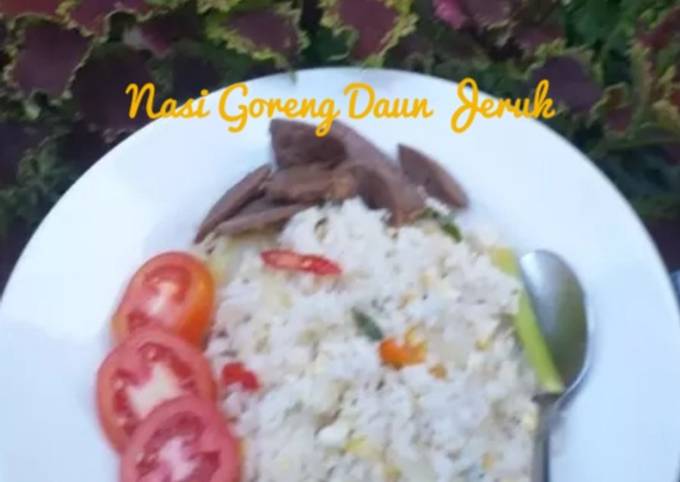 Nasi Goreng Daun Jeruk