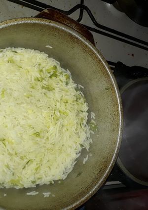 Una foto de Arroz con jamón y queso  (essen)