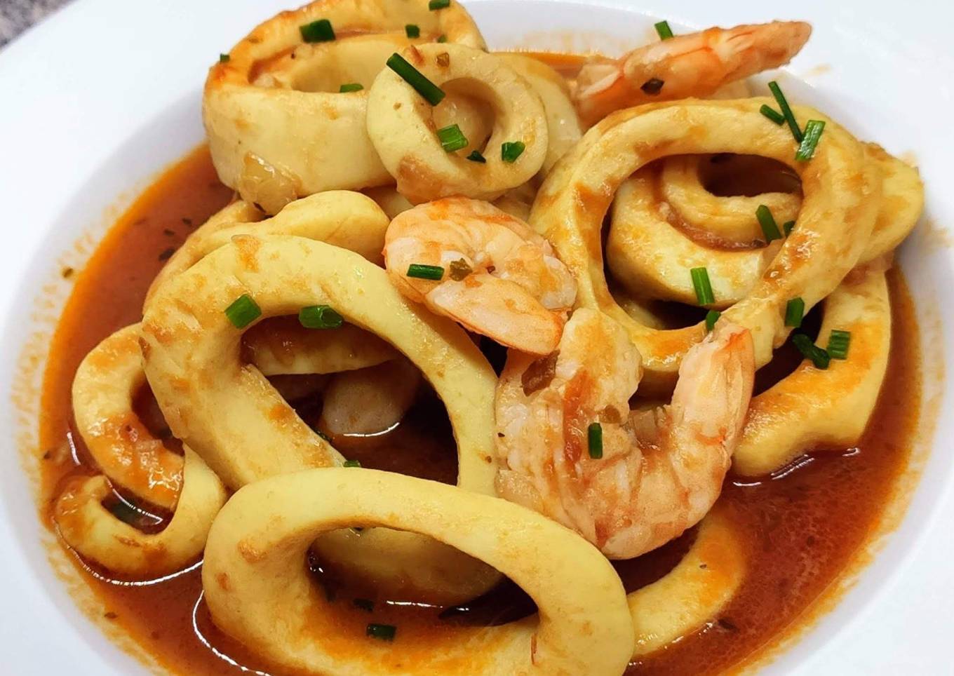 Calamares en salsa