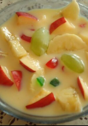 A picture of Fruit Salad.
