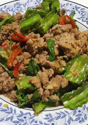 รูปของ กะเพราเนื้อผสมหมู