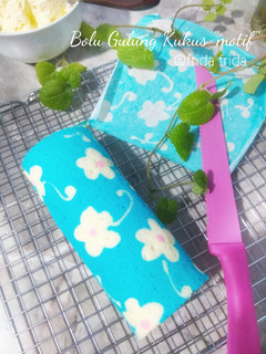 Foto resep Bolu Gulung Kukus Motif | Lukis