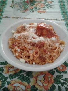 Foto di Tagliatelle con sugo di pancetta