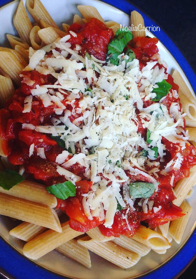 Una foto de Pasta penne con salsa marinara! 🤤🤤