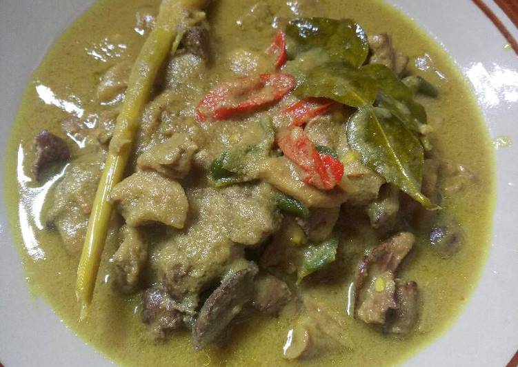 Hati ayam kuah kuning