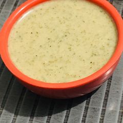 A picture of Pudina chutney.