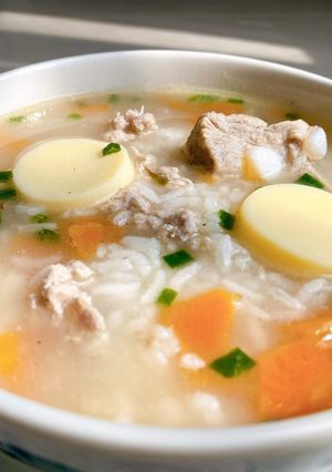 รูปของ ข้าวต้มกระดูกหมูทรงเครื่องเรื่องเยอะ🐷🥕