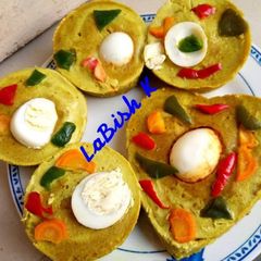 A picture of Tumeric moi moi.