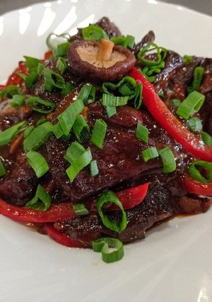 Una foto de Ternera en salsa de ostras al estilo Thai