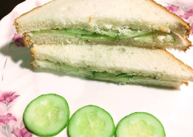 Mayo Cucumber Sandwich recipe main photo
