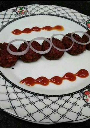 A picture of Beetroot Cutlet.