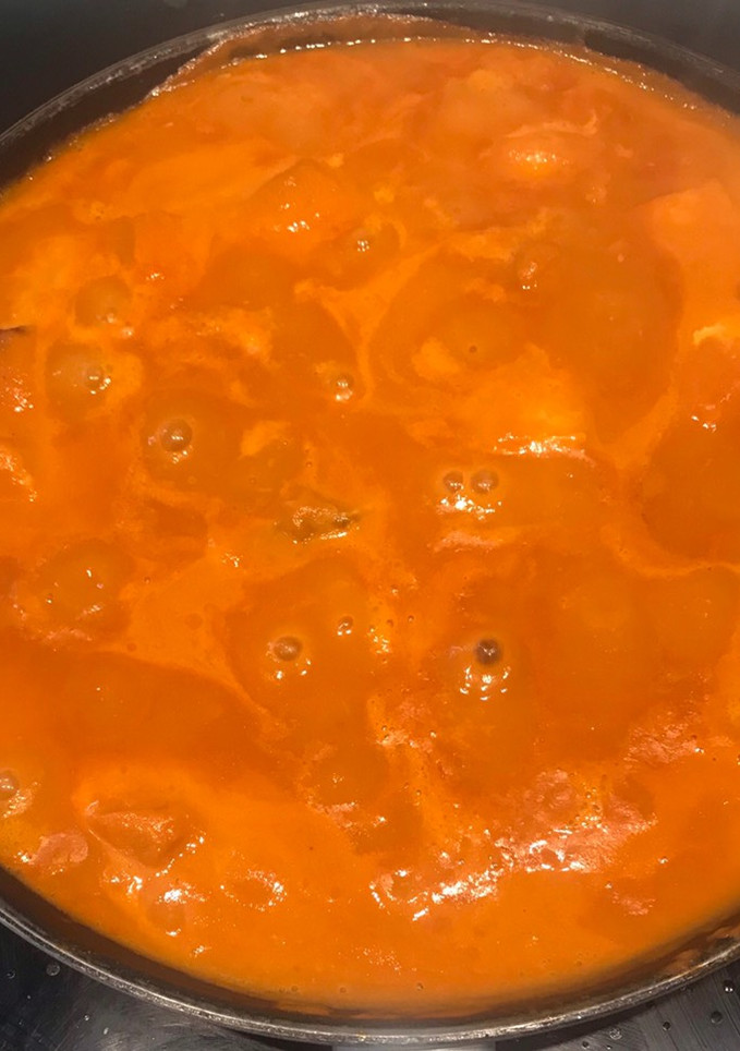 Una foto de Bonito del norte con tomate