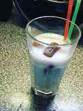 Eiskaffee mit Mandelmilch
