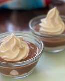 Pudín de chía, cocoa y yogurt griego