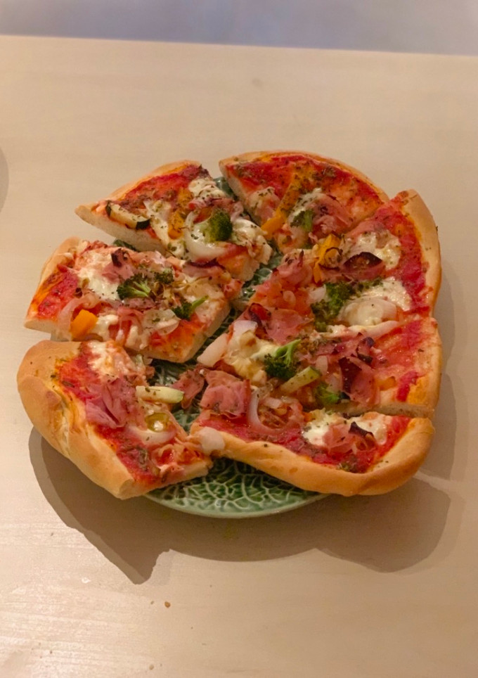 Una foto de Pizza casera