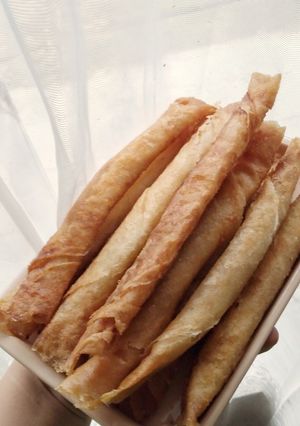 A picture of Pisang Aroma/Deep Fried Banana Spring Rolls.