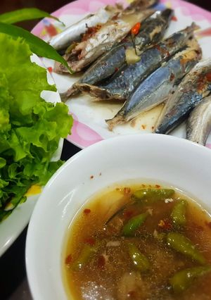 Hình của món Cá nục chuối kho ớt hiểm.