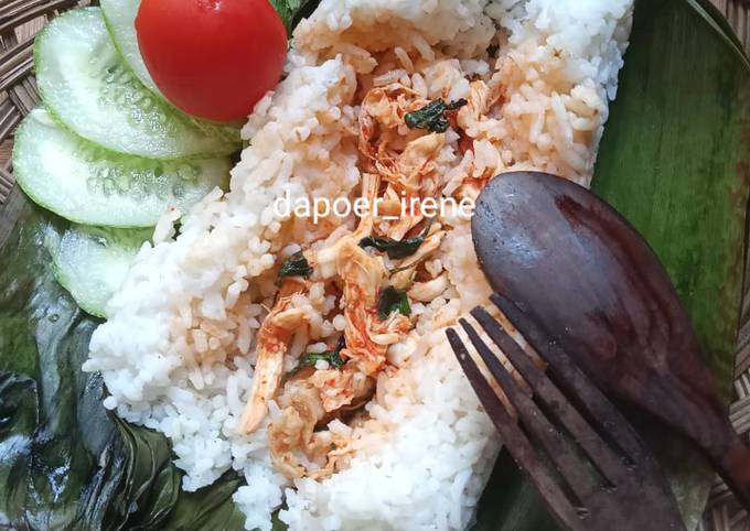 Resep Nasi Bakar Ayam Suwir Kemangi oleh Ade Irene - Cookpad