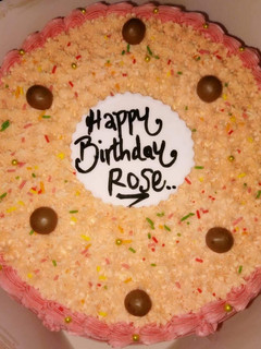 A picture of Strawberry Buttercream cake.
